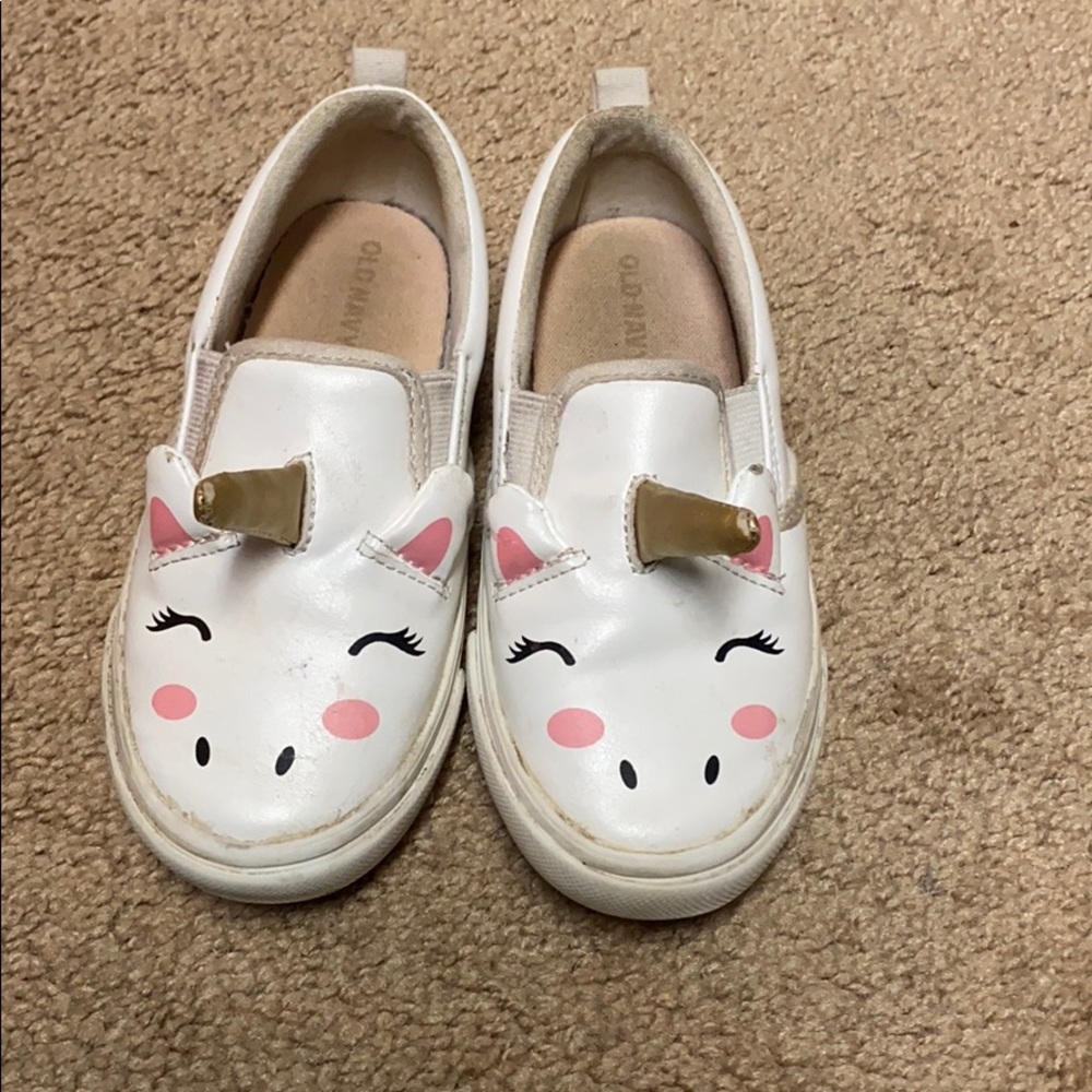 Size 9 unicorn shoes toddler girl